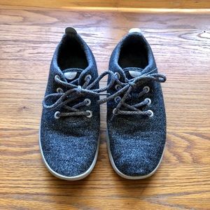 Women’s allbirds wool runners size 9